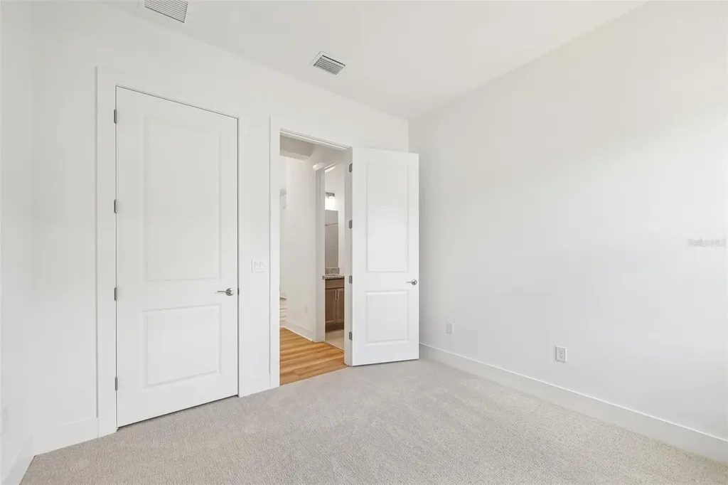 8213 Golden Beach Court Parrish FL 34219
