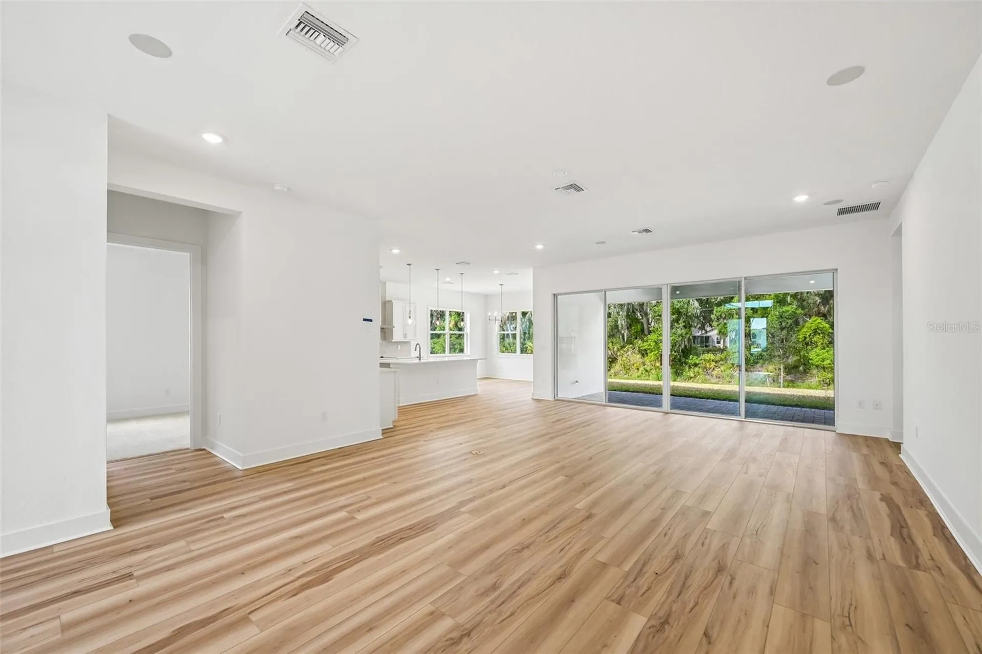 8213 Golden Beach Court Parrish FL 34219
