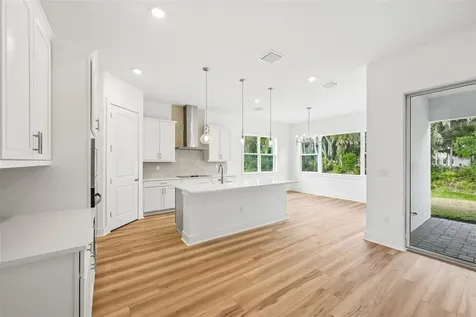 8213 Golden Beach Court Parrish FL 34219