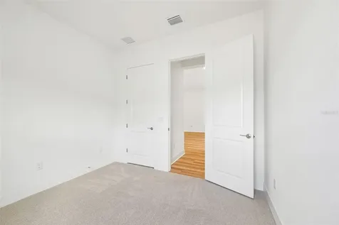 8213 Golden Beach Court Parrish FL 34219