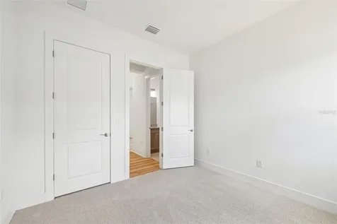 8213 Golden Beach Court Parrish FL 34219