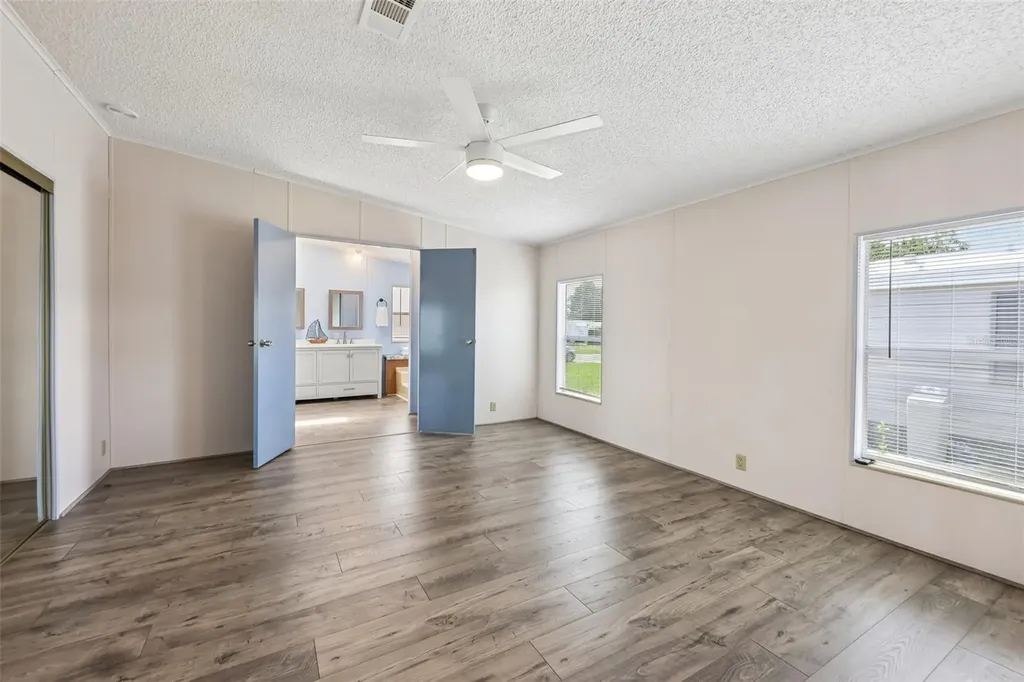 550 Saint Johns Road Tavares FL 32778