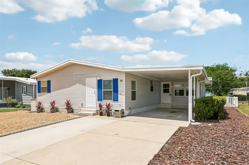 550 Saint Johns Road Tavares FL 32778