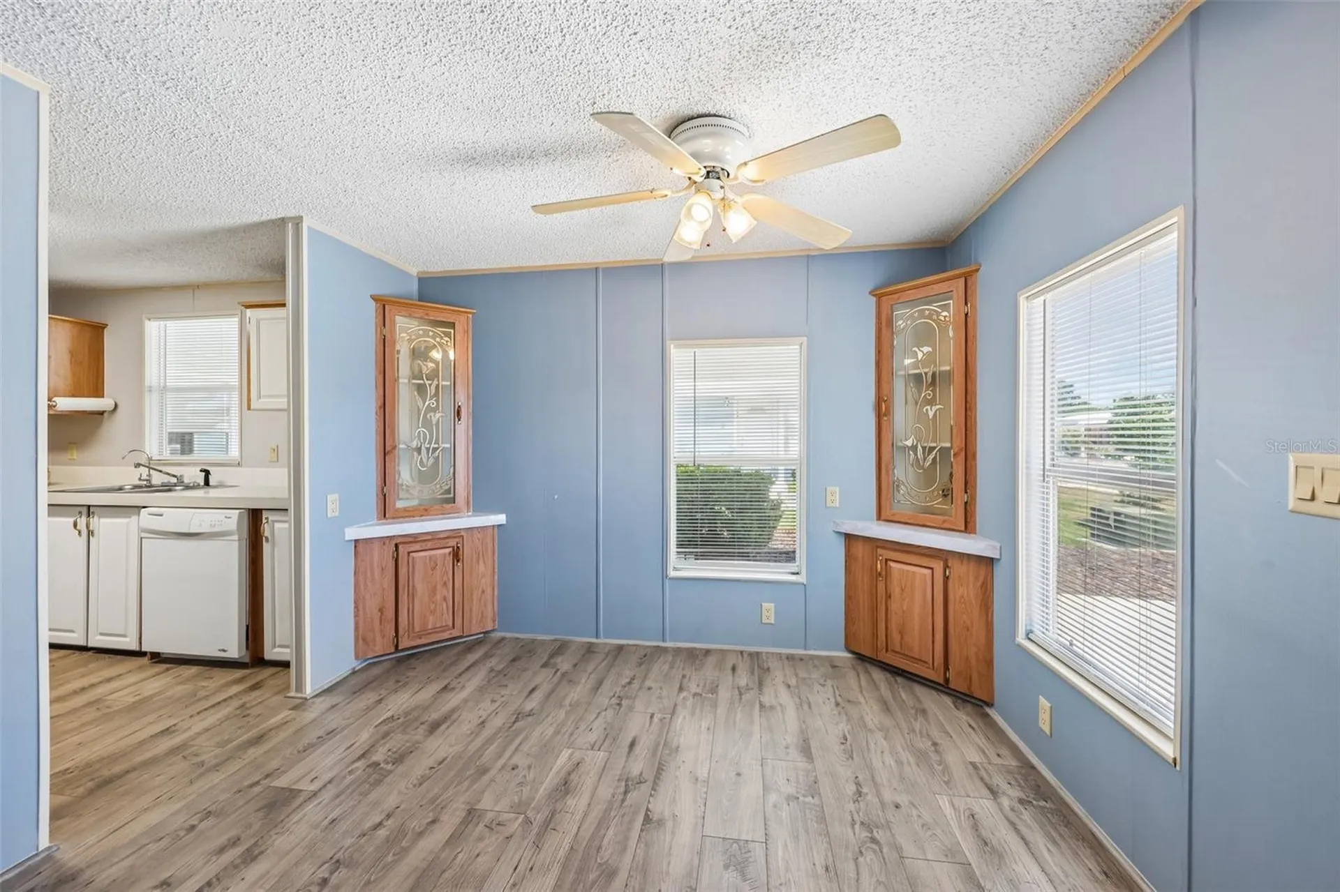550 Saint Johns Road Tavares FL 32778