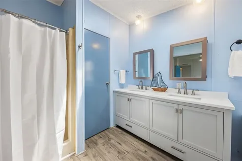 550 Saint Johns Road Tavares FL 32778