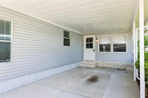 550 Saint Johns Road Tavares FL 32778