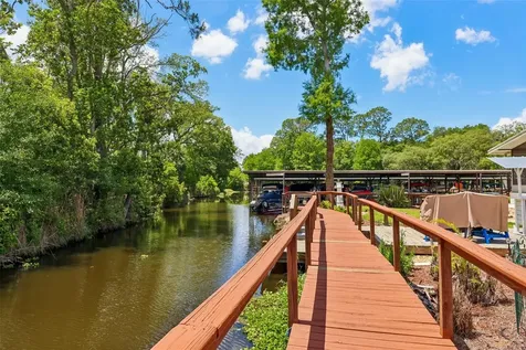 550 Saint Johns Road Tavares FL 32778