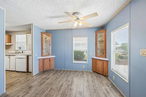 550 Saint Johns Road Tavares FL 32778