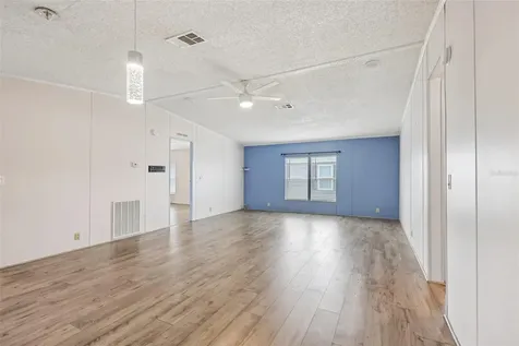 550 Saint Johns Road Tavares FL 32778