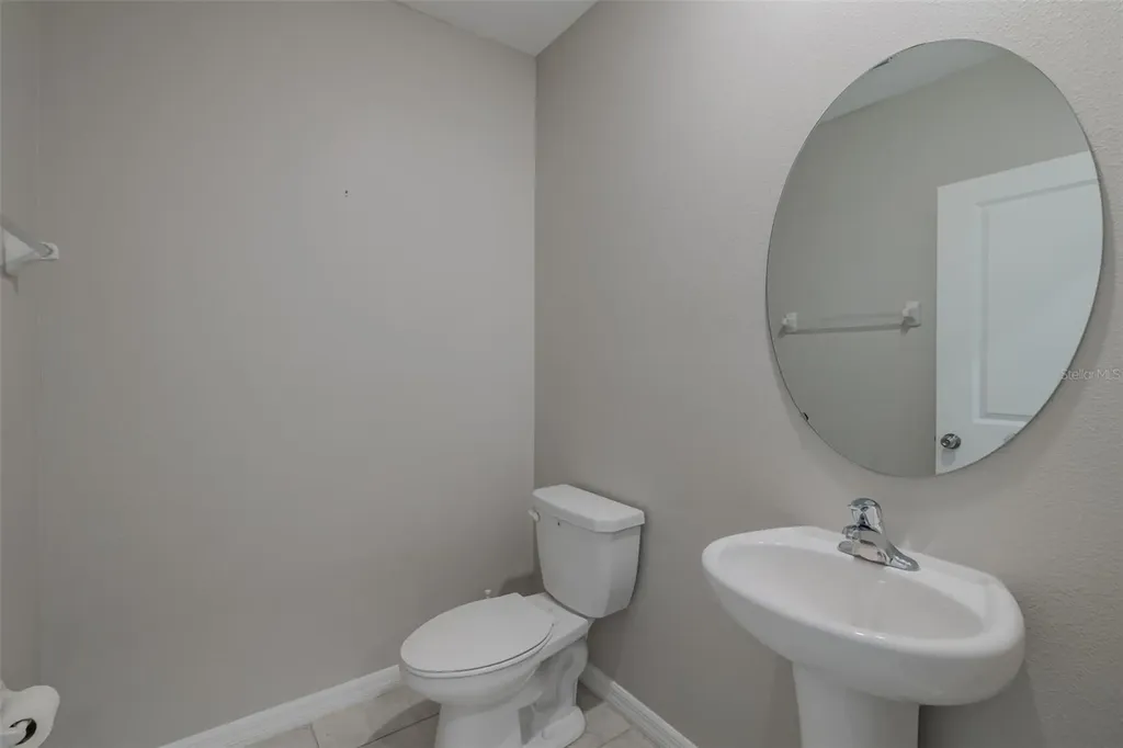 4712 Ron Eddie Tampa FL 33619