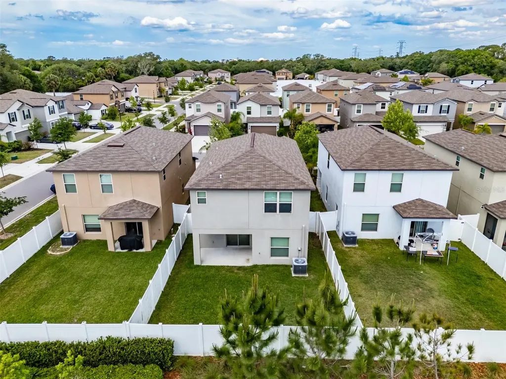 4712 Ron Eddie Tampa FL 33619