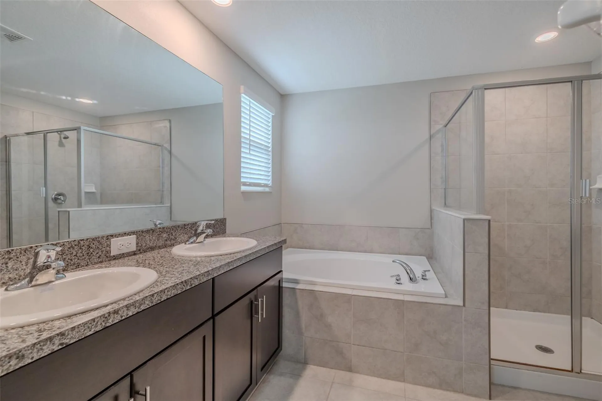 4712 Ron Eddie Tampa FL 33619