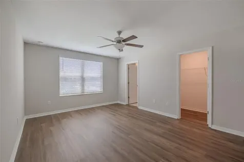 4712 Ron Eddie Tampa FL 33619