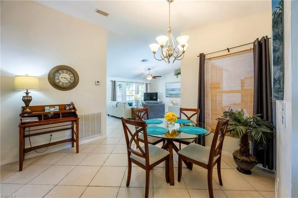 4522 SW 1st Avenue Cape Coral FL 33914