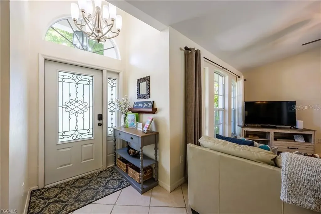 4522 SW 1st Avenue Cape Coral FL 33914