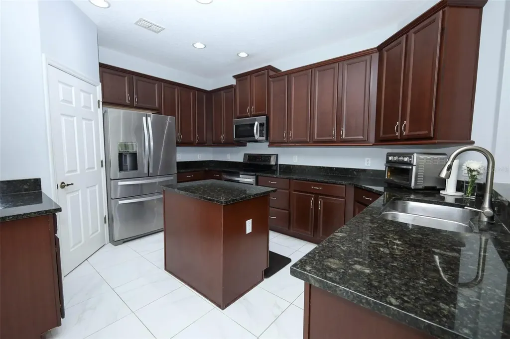 632 Venice Place Sanford FL 32771