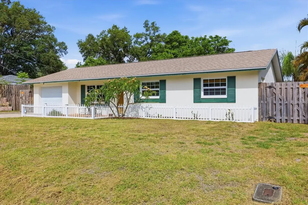 3608 Fenway Drive Sarasota FL 34232