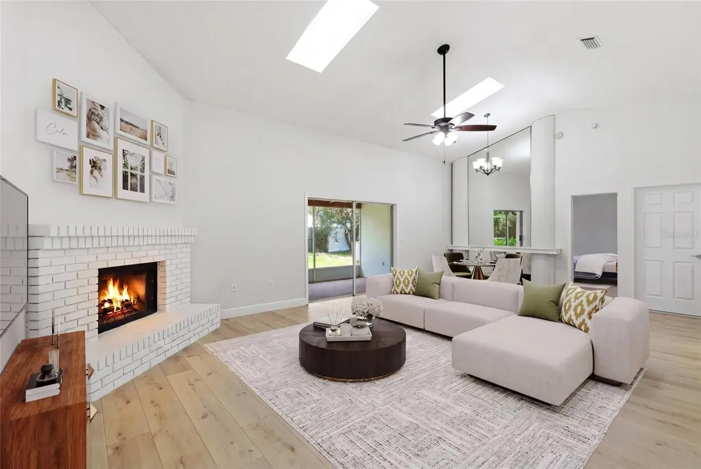 5121 Stratemeyer Drive Orlando FL 32839