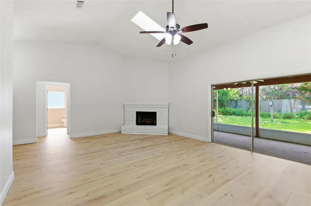 5121 Stratemeyer Drive Orlando FL 32839