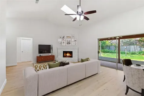 5121 Stratemeyer Drive Orlando FL 32839