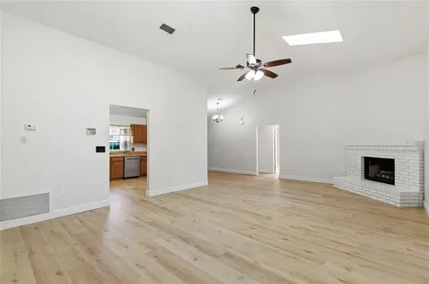 5121 Stratemeyer Drive Orlando FL 32839