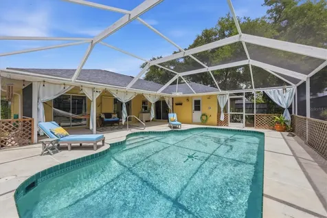 945 Macon Road Venice FL 34293