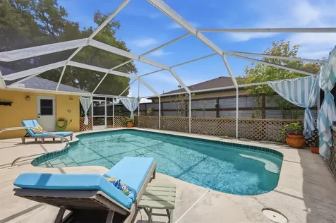 945 Macon Road Venice FL 34293