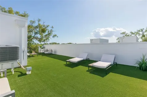 2851 W Gandy Boulevard Tampa FL 33611