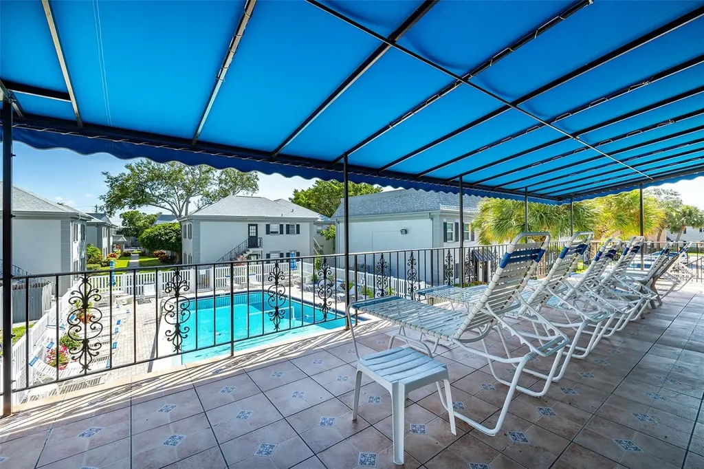 6950 Avenue Des Palais South Pasadena FL 33707