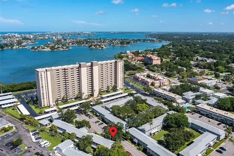 6950 Avenue Des Palais South Pasadena FL 33707