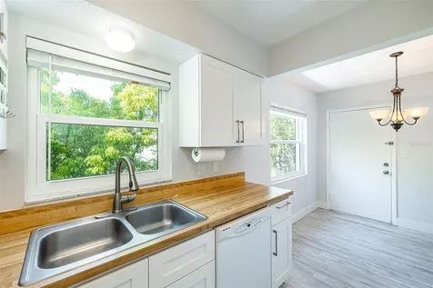 6950 Avenue Des Palais South Pasadena FL 33707