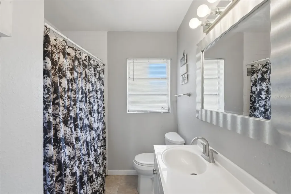 65 Community Drive Debary FL 32713