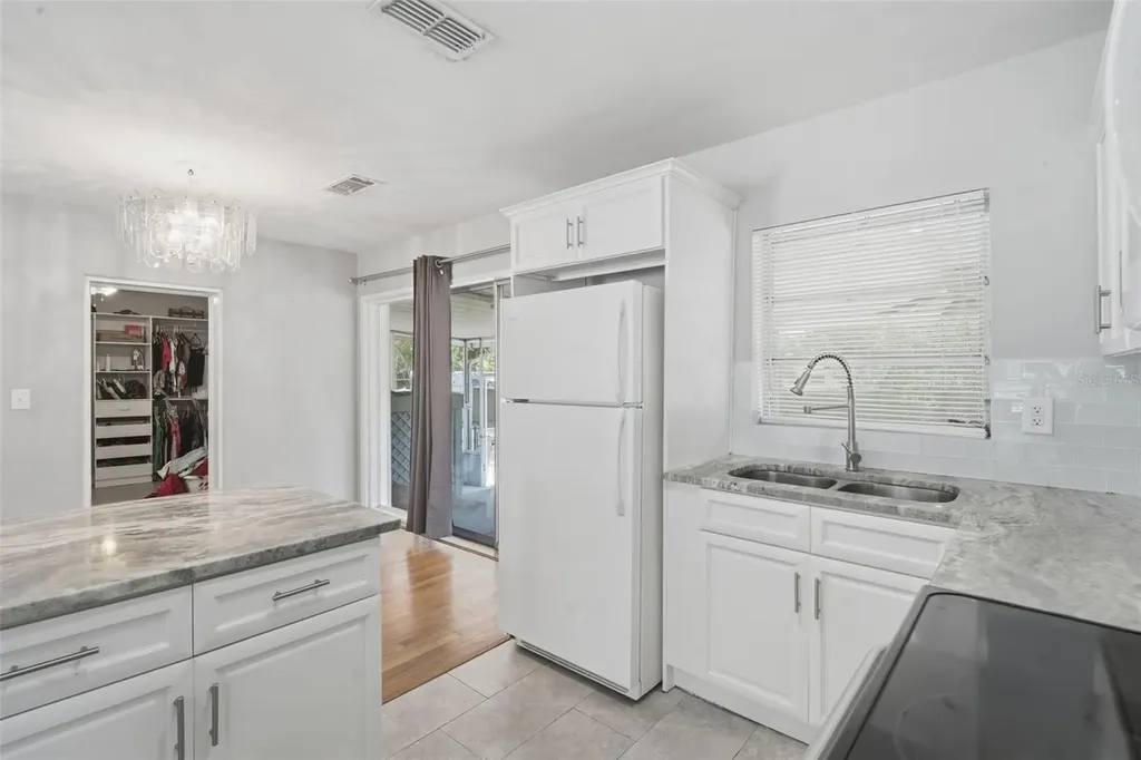 65 Community Drive Debary FL 32713