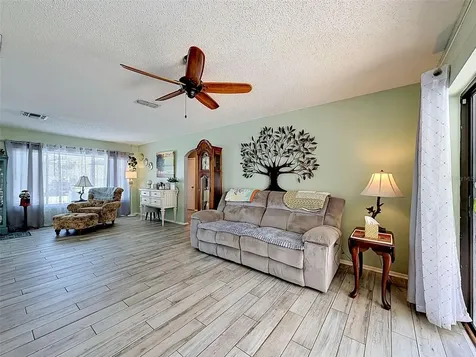 7810 Vienna Lane Port Richey FL 34668