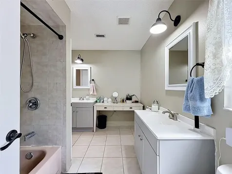7810 Vienna Lane Port Richey FL 34668