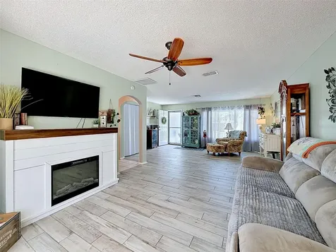7810 Vienna Lane Port Richey FL 34668