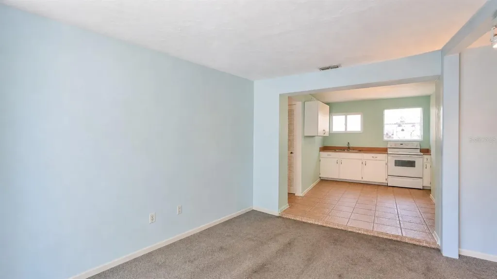 322 Zelda Boulevard Daytona Beach FL 32118