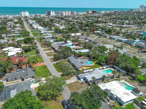 322 Zelda Boulevard Daytona Beach FL 32118