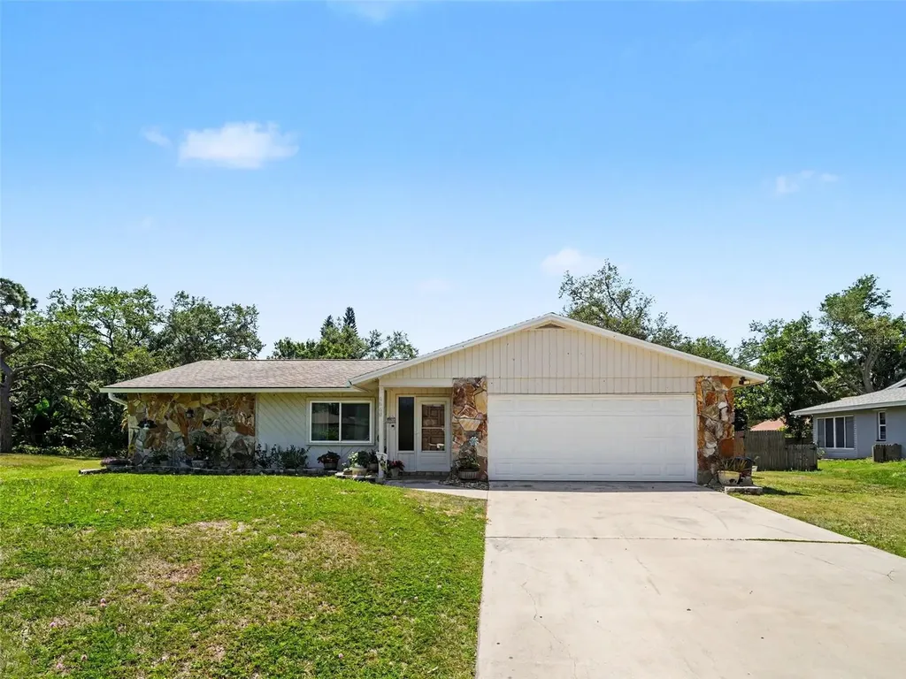 4440 Meadow Creek Circle Sarasota FL 34233