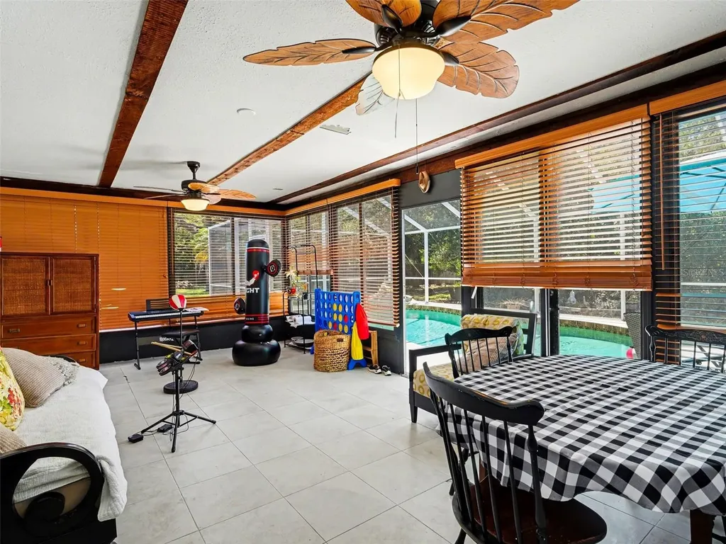 4440 Meadow Creek Circle Sarasota FL 34233