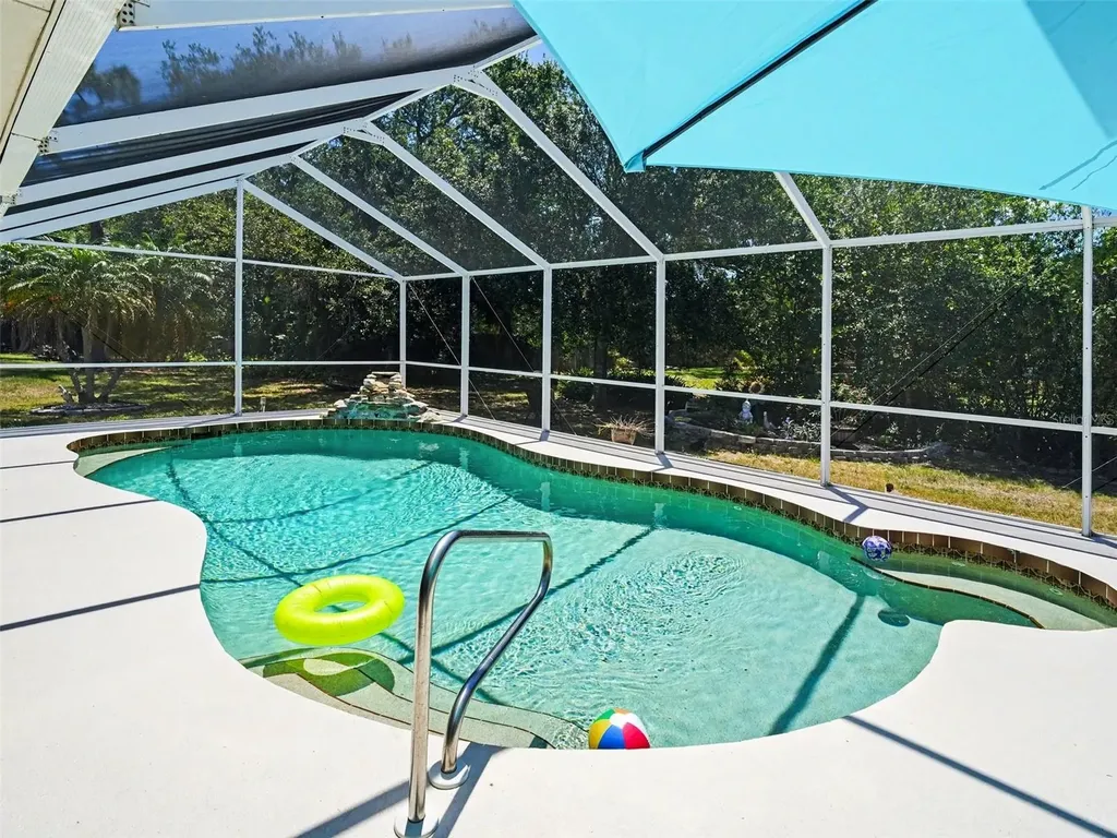 4440 Meadow Creek Circle Sarasota FL 34233