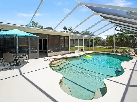 4440 Meadow Creek Circle Sarasota FL 34233