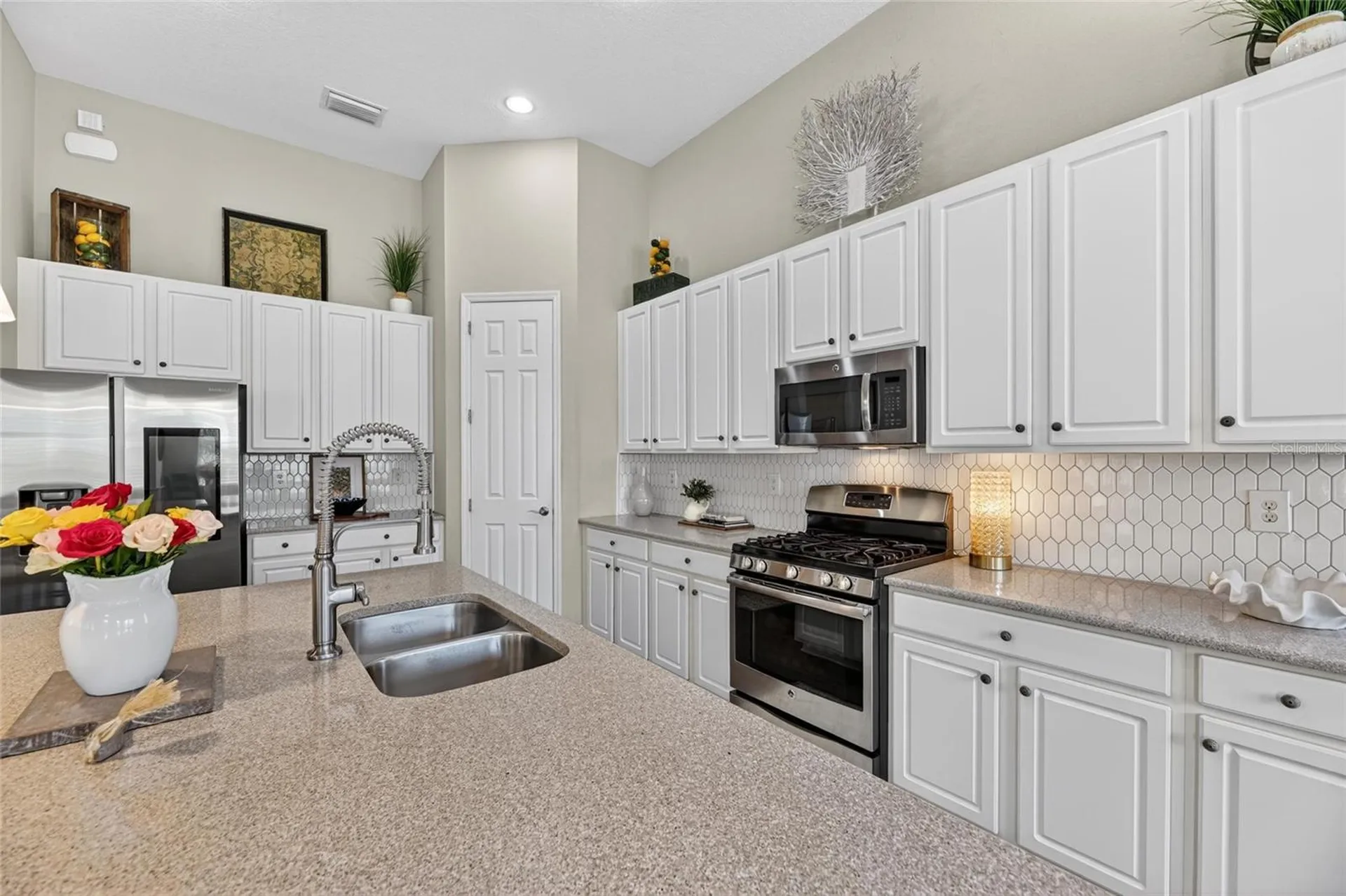 508 Winterside Drive Apollo Beach FL 33572