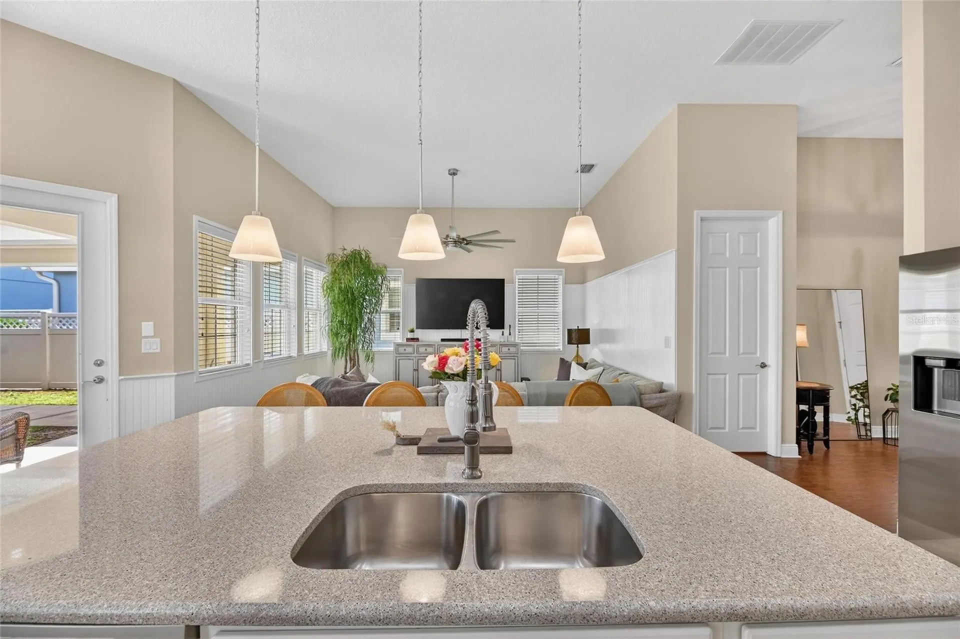 508 Winterside Drive Apollo Beach FL 33572