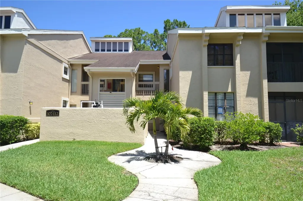 112 Lindsay Lane Oldsmar FL 34677