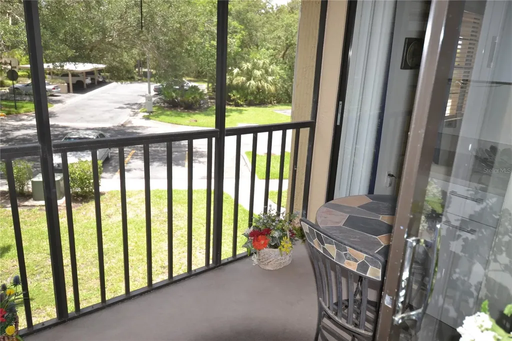 112 Lindsay Lane Oldsmar FL 34677