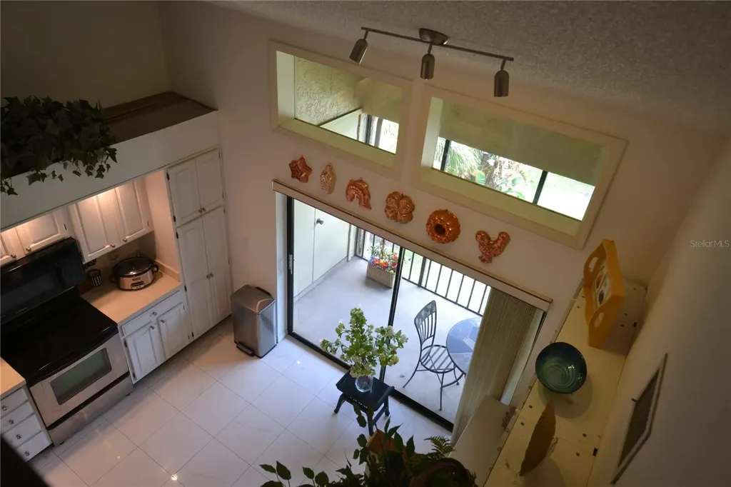 112 Lindsay Lane Oldsmar FL 34677