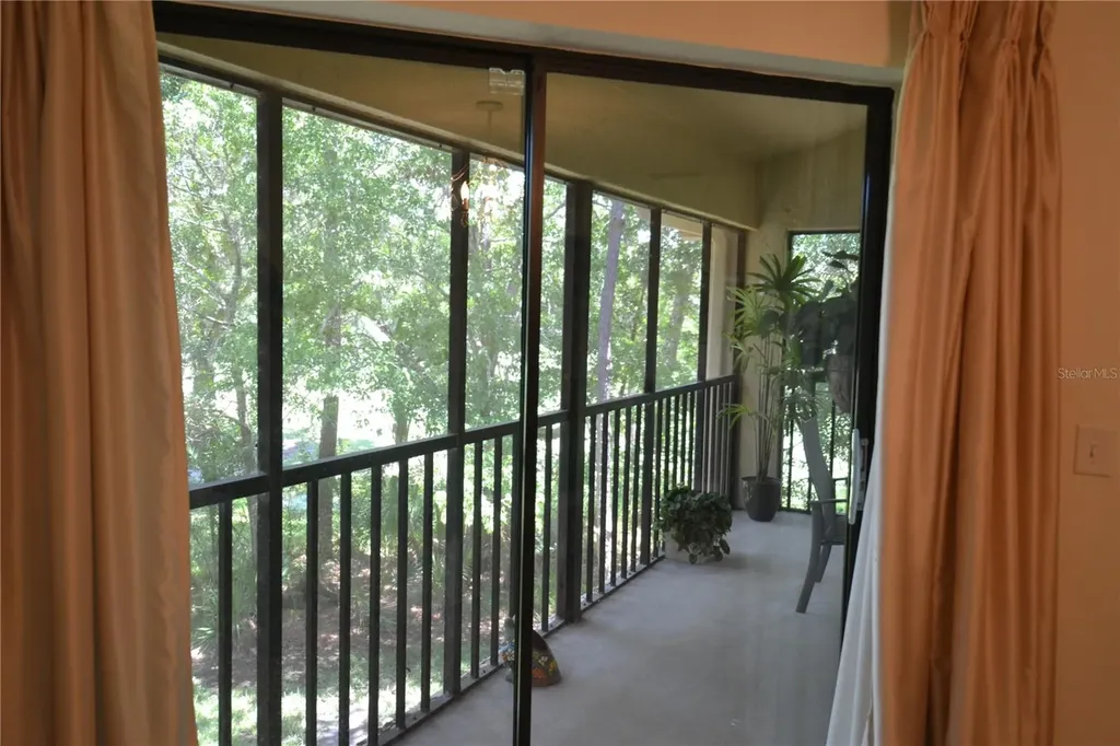 112 Lindsay Lane Oldsmar FL 34677