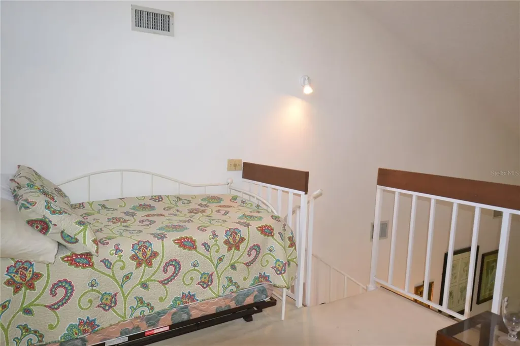 112 Lindsay Lane Oldsmar FL 34677