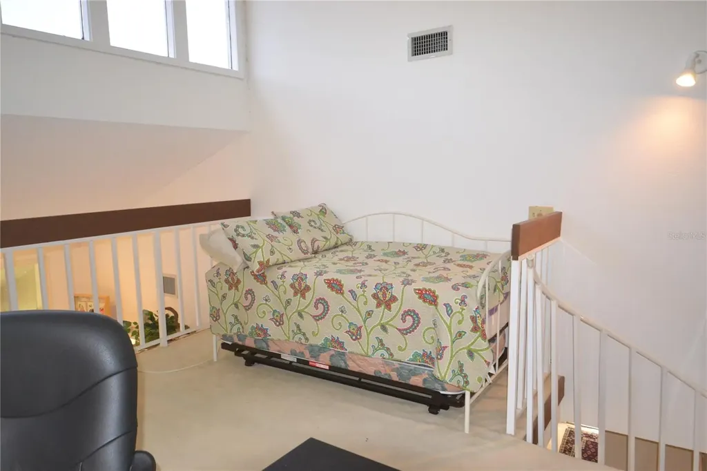 112 Lindsay Lane Oldsmar FL 34677